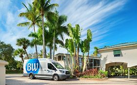 Best Western Naples Inn&suites 3*